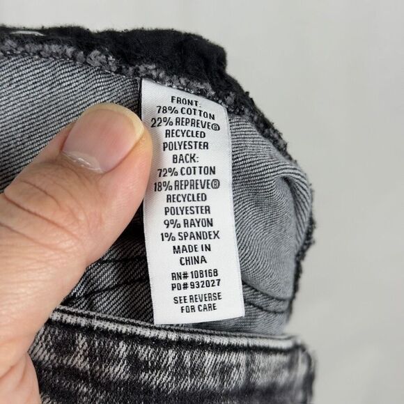 RSQ Gray Distressed Denim Vintage High Rise - Women’s 28 - Picture 5 of 6